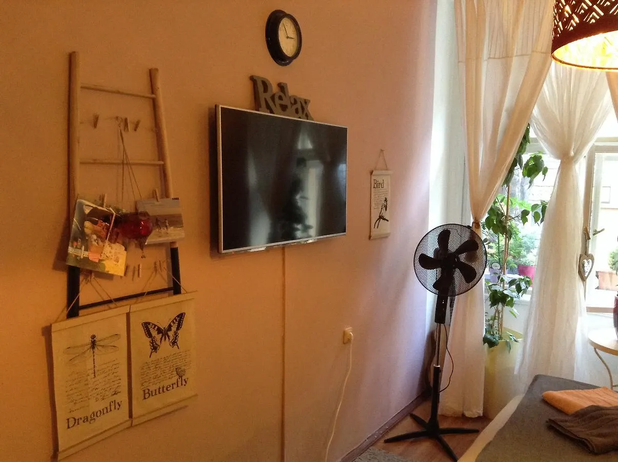 Design Home In Praga Apartamento